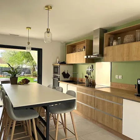 Moderne 120m2 Avec Bain Nordique Villa